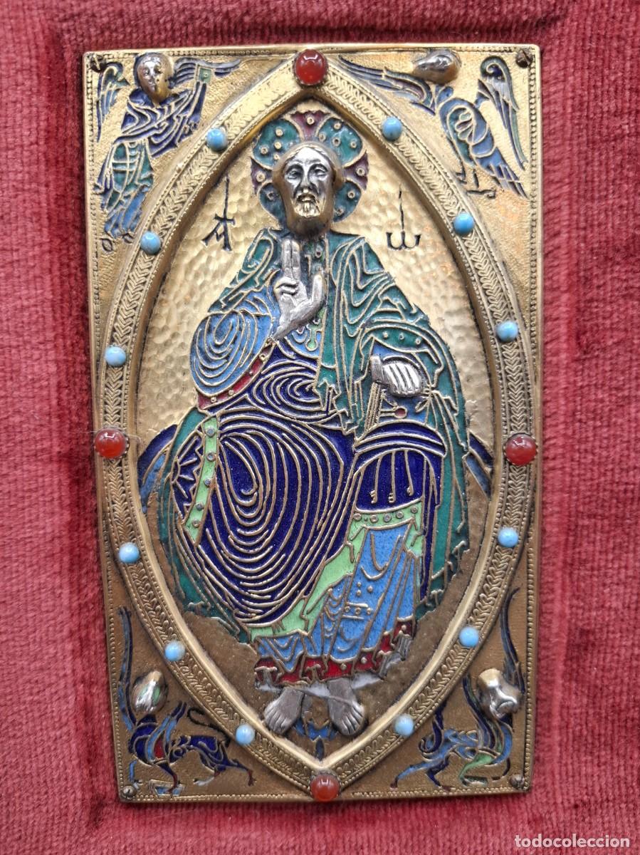 Otros objetos de arte: + REPRESENTACION EN ESMALTE Y BRONCE DE CRISTO EN MAJESTAD DE MORATO - Foto 2