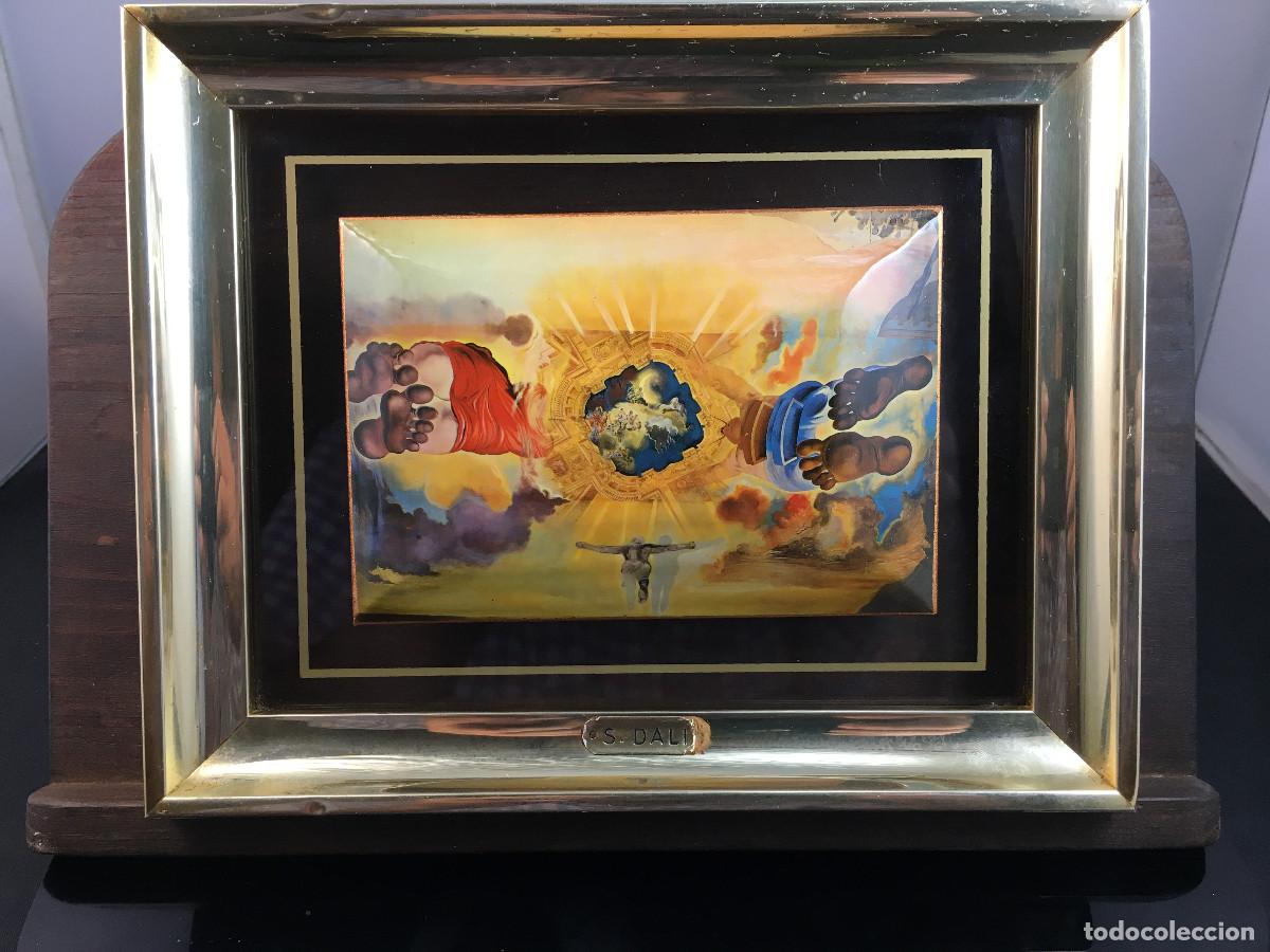 Otros objetos de arte: Esmalte de obra de Dal&iacute;. El Palacio del Viento. Fundaci&oacute;n Gala-Dal&iacute;. Figueres