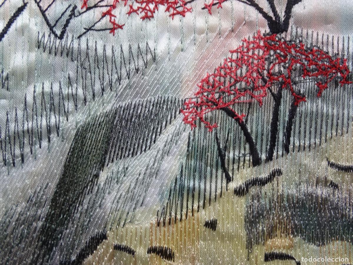 Otros objetos de arte: GRAN CUADRO EN SEDA CHINO BIEN ENMARCADO. - Foto 12