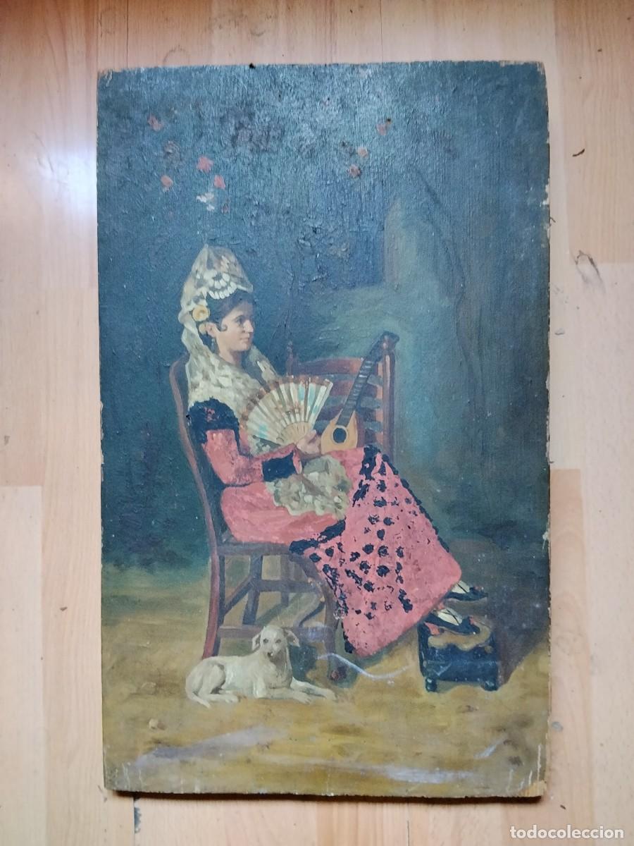 Otros objetos de arte: MUJER SENTADA CUADRO PINTADO EN MADERA 50X30