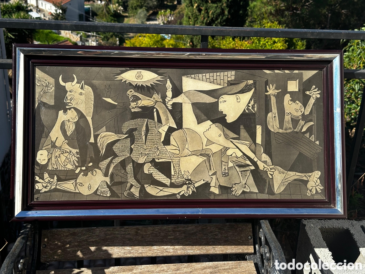 Otros objetos de arte: Reproducci&oacute;n sobre madera del Guernika