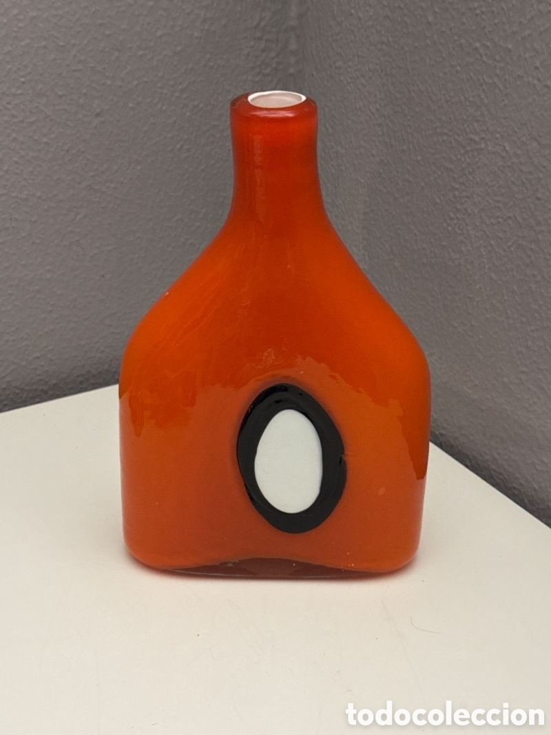 Otros objetos de arte: Jarr&oacute;n estilo Murano Ojo Blanco y Negro