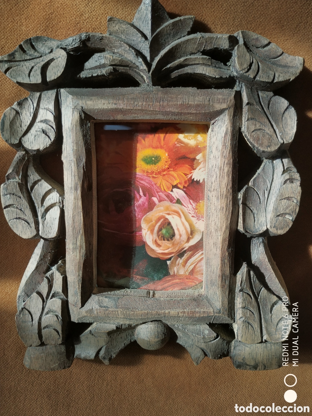 Otros objetos de arte: Marco de fotos artesan&iacute;a en madera