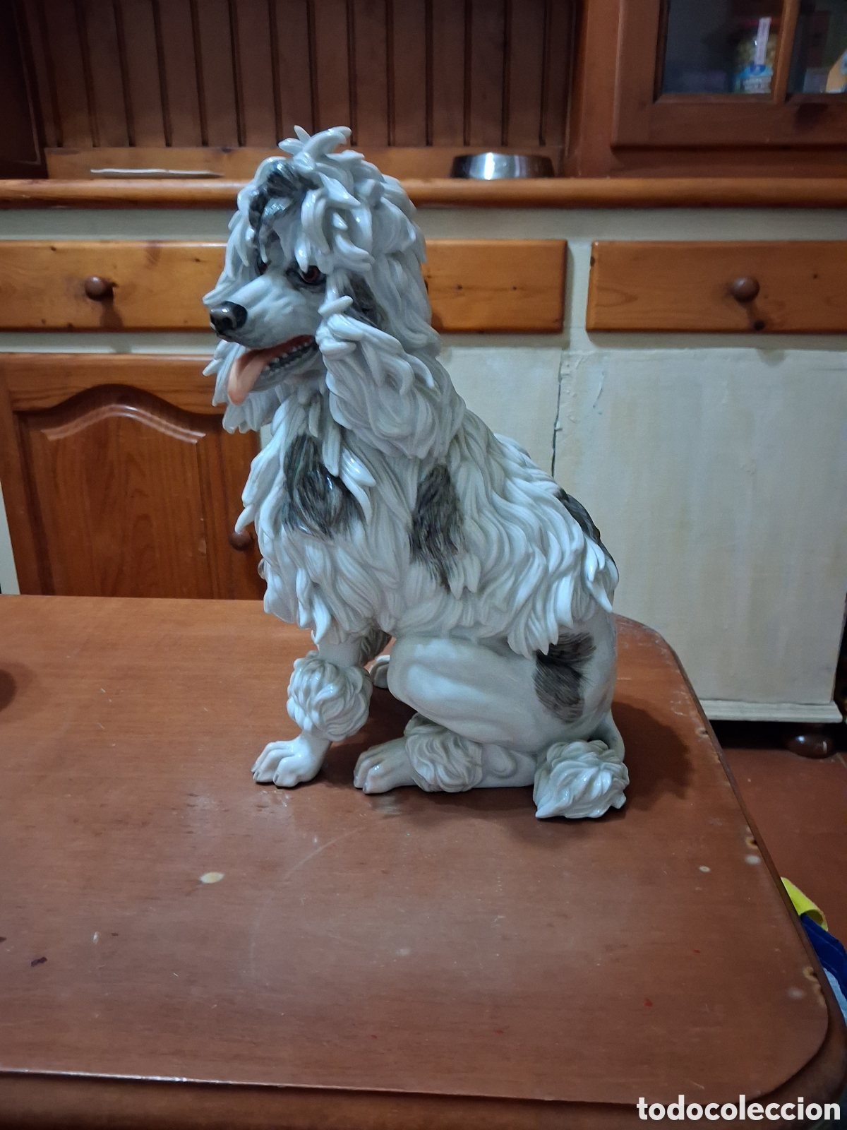 Otros objetos de arte: Perro de algora de porcelana - Foto 3