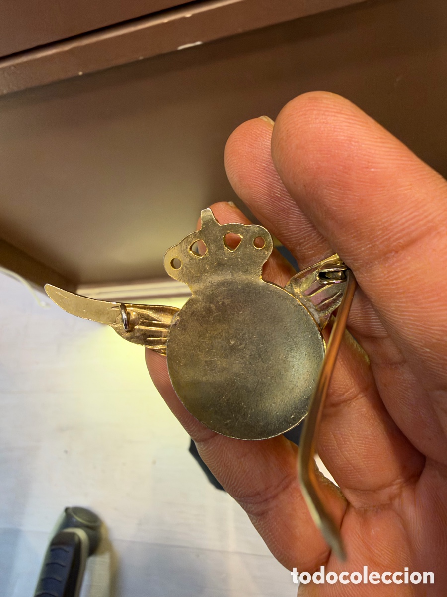 Otros objetos de arte: Lote de medallas y distintivos - Foto 3