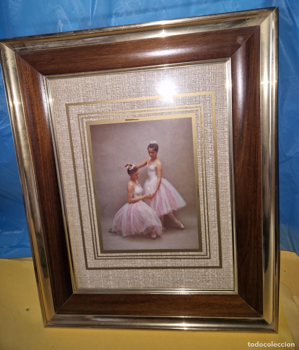 Otros objetos de arte: CUADRO DE BAILARINAS DE ESTILO CLASICO