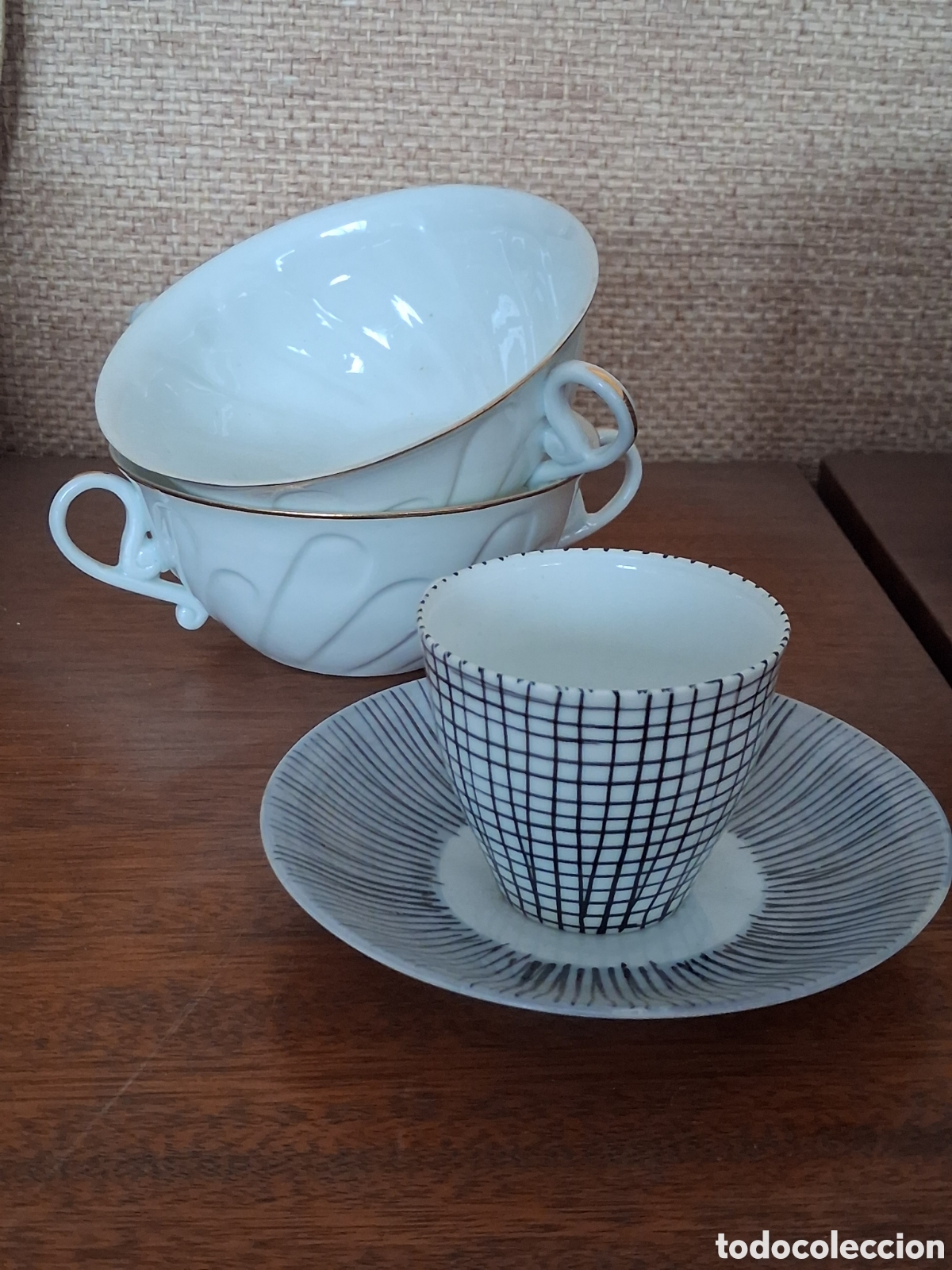 Other art objects: Castro Sargadelos piezas