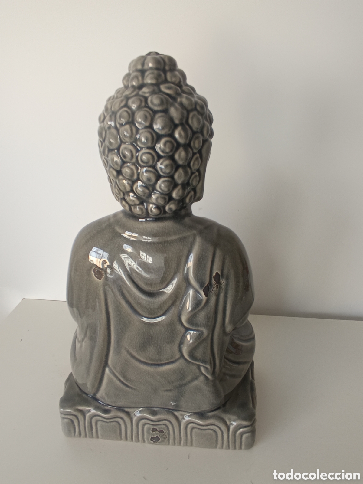 Otros objetos de arte: Gran Buda protector en porcelans gris - Foto 6
