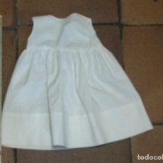 Vestidos Muñeca Española Clásica: ENAGUA BLANCA PARA MUÑECA. DEL CUELLO A LA CINTURA 9 CM, DE CINTURA PARA ABAJO 22 CM