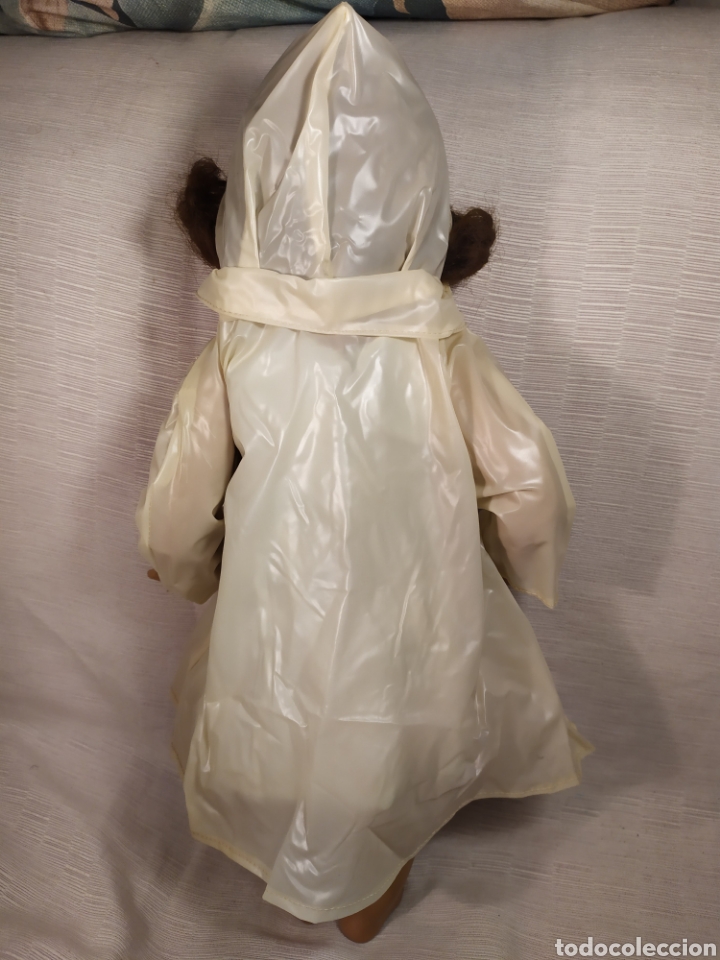 Vestidos mu&ntilde;eca espa&ntilde;ola cl&aacute;sica: Chubasquero , impermeable - Foto 3
