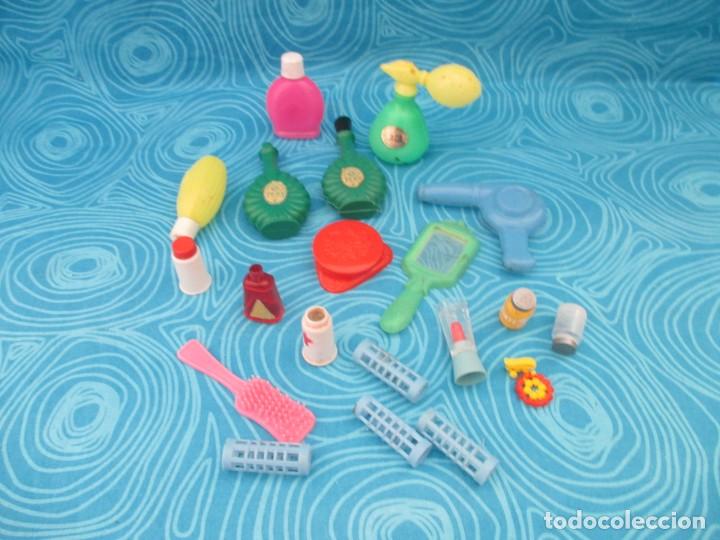 Vestidos mu&ntilde;eca espa&ntilde;ola cl&aacute;sica: LOTE COMPLEMENTOS BELLEZA JUGUETE - Foto 3
