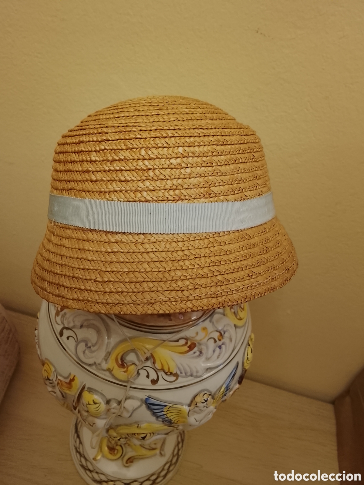 Vestidos Mu&ntilde;eca Espa&ntilde;ola Cl&aacute;sica: sombrerito de paja para mu&ntilde;eca Guendolina ,o Pierina .Es de los a&ntilde;os 50