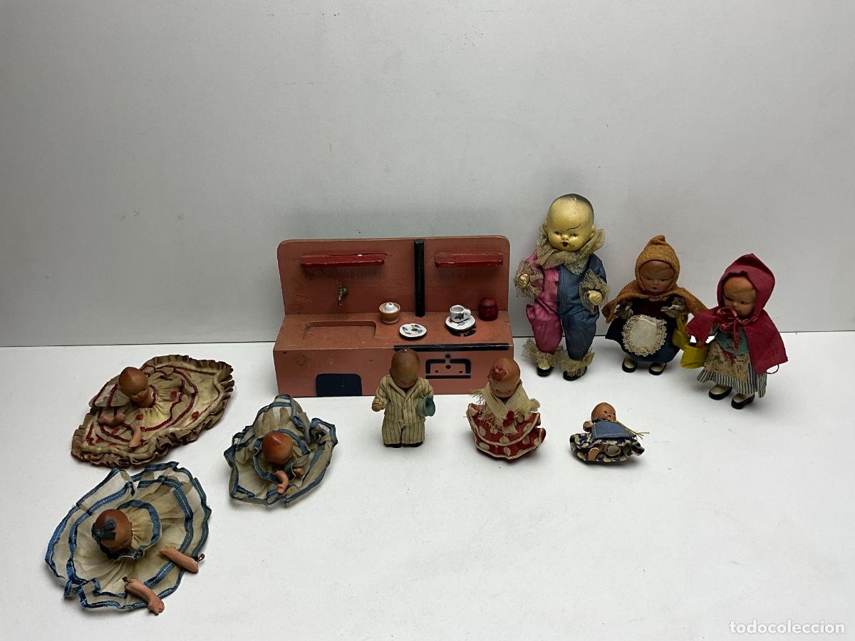 Vestidos Mu&ntilde;eca Espa&ntilde;ola Cl&aacute;sica: LOTE DE PEQUE&Ntilde;AS MU&Ntilde;ECAS DE TERRACOTA - DIFERENTES &Eacute;POCAS - COCINA DE MADERA