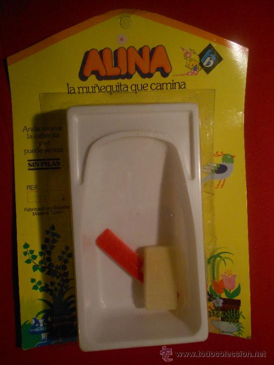 Vestidos mu&ntilde;ecas espa&ntilde;olas: BA&Ntilde;ERA DE ALINA, LA MU&Ntilde;ECA QUE CAMINA DE BB. - Foto 1