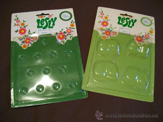 Vestidos mu&ntilde;ecas espa&ntilde;olas: LOTE DE DOS BLISTER DE LESLY - Foto 1