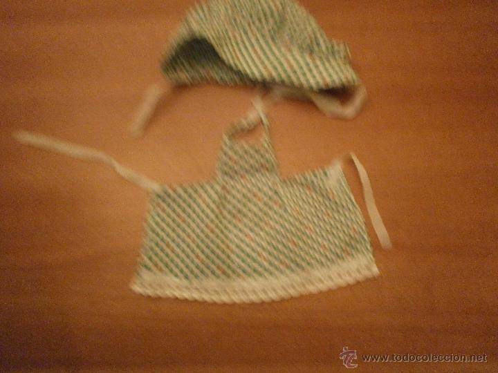 Vestidos mu&ntilde;ecas espa&ntilde;olas: CONJUNTO DE DELANTAL Y GORRA - SIN MARCA - Foto 2