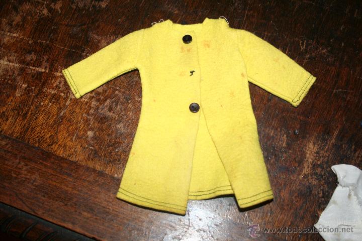 Vestidos mu&ntilde;ecas espa&ntilde;olas: mu&ntilde;eca sindy abrigo AMARILLO - Foto 1