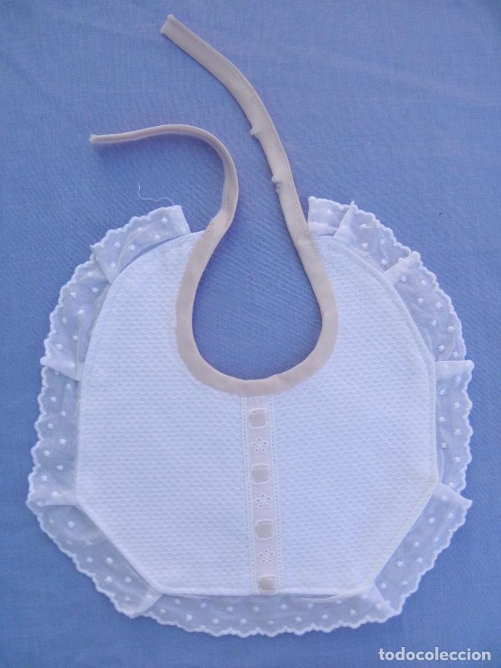 Vestidos Bonecas Espanholas: Babero muy antiguo de algod&oacute;n, para mu&ntilde;eco beb&eacute; o reborn