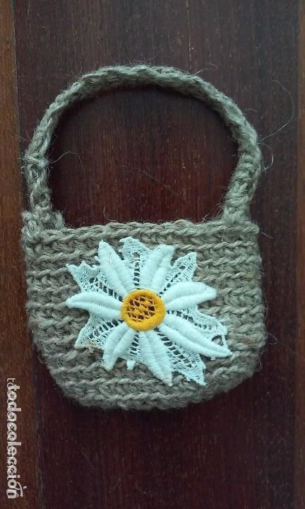 Vestidos mu&ntilde;ecas espa&ntilde;olas: Bolso de mu&ntilde;eca - Foto 1