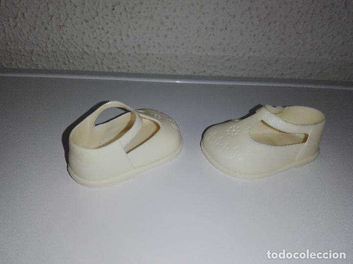Vestidos mu&ntilde;ecas espa&ntilde;olas: zapatos de mu&ntilde;eca ver tama&ntilde;o cpp2 - Foto 2