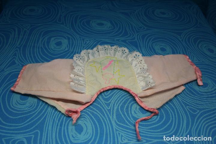 Vestidos mu&ntilde;ecas espa&ntilde;olas: BABERO ORIGINAL NENUCO - Foto 4