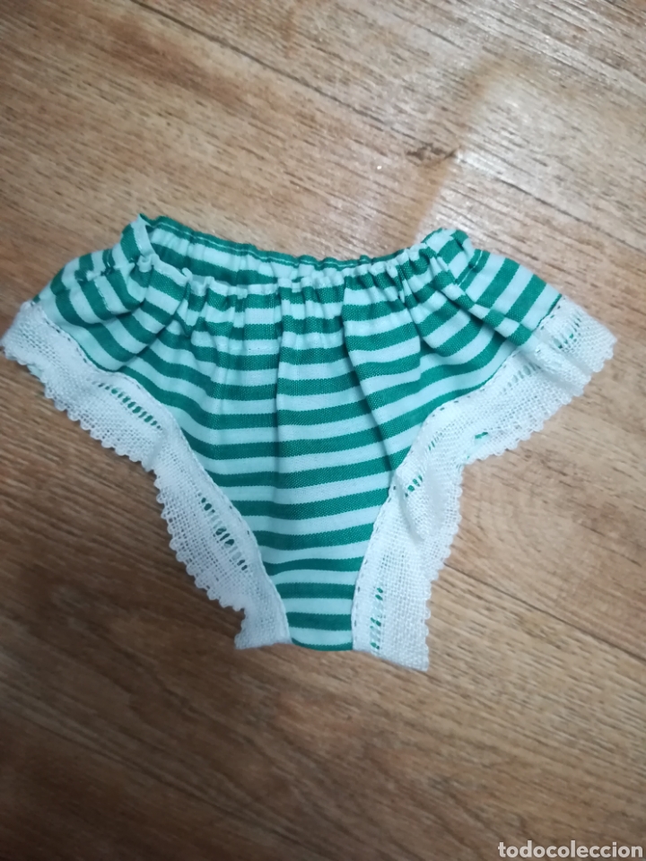 Vestidos mu&ntilde;ecas espa&ntilde;olas: Braguita rayada para mu&ntilde;eca de 48 a 54 - Foto 1