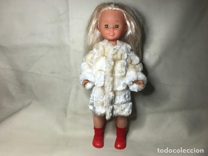 Vestidos mu&ntilde;ecas espa&ntilde;olas: ABRIGO DE VISON PARA MU&Ntilde;ECA - Foto 1