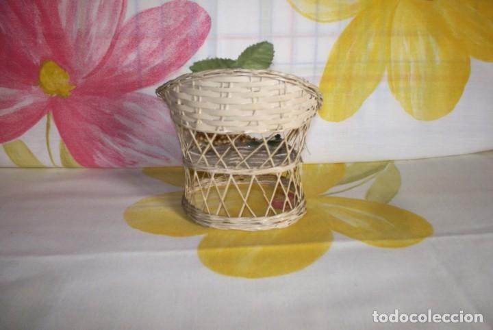 Vestidos mu&ntilde;ecas espa&ntilde;olas: SILLON DE MIMBRE PARA MU&Ntilde;ECOS - Foto 2