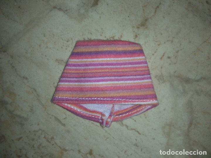 Vestidos mu&ntilde;ecas espa&ntilde;olas: gorro de mu&ntilde;eca Bratz - Foto 1