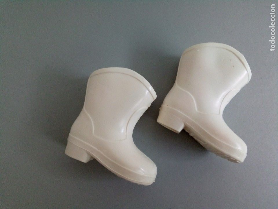 Vestidos mu&ntilde;ecas espa&ntilde;olas: Mu&ntilde;eca Nancy Botas originales - Foto 1
