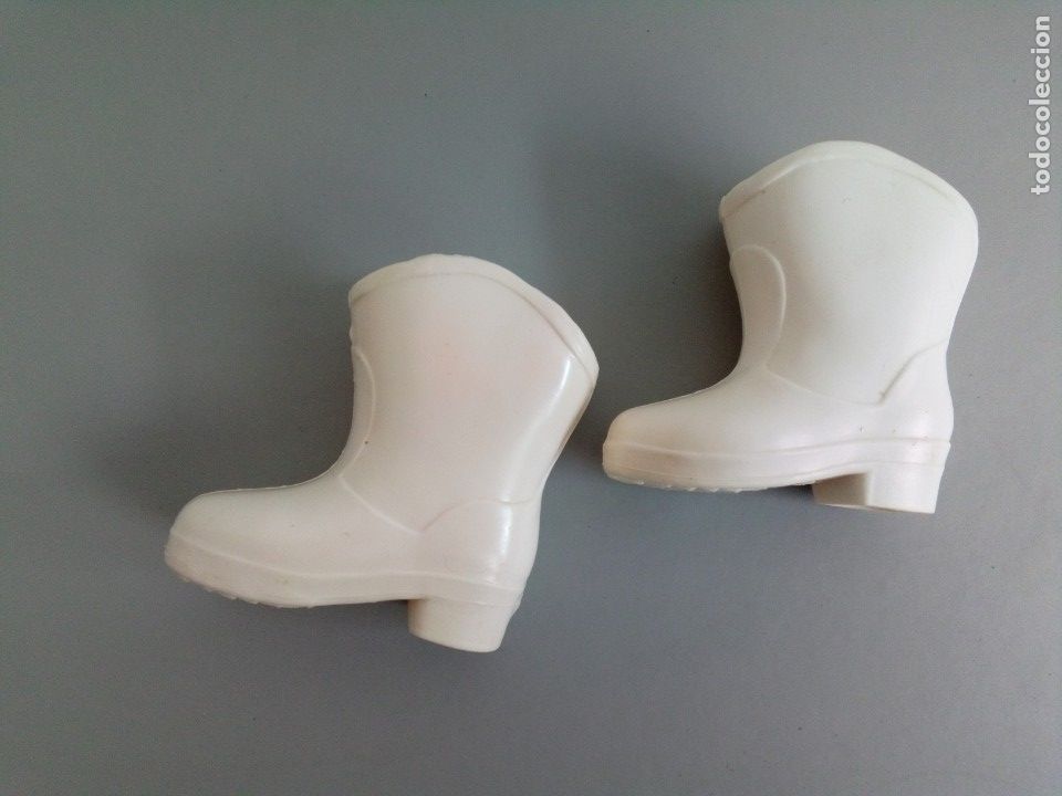 Vestidos mu&ntilde;ecas espa&ntilde;olas: Mu&ntilde;eca Nancy Botas originales - Foto 2