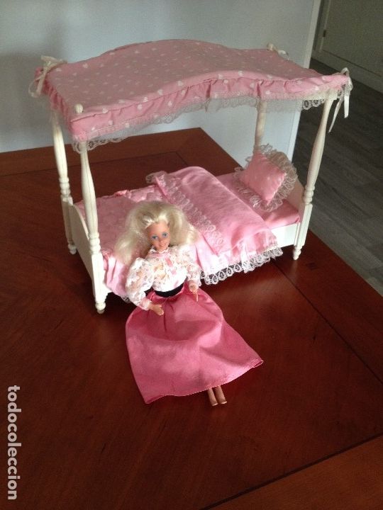 Vestidos mu&ntilde;ecas espa&ntilde;olas: Ropa de cama y cama con dosel de Barbie - Foto 4