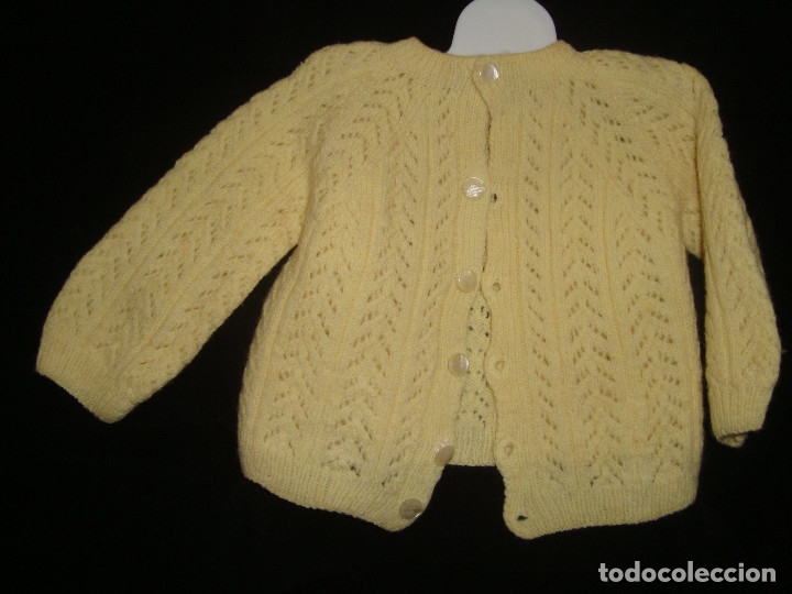 Vestidos mu&ntilde;ecas espa&ntilde;olas: ANTIGUO JERSEY DE MU&Ntilde;ECA / BEBE - Foto 2