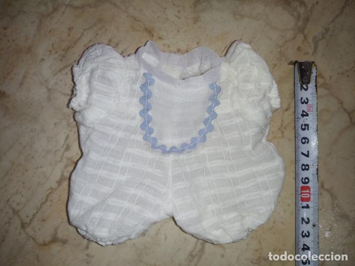 Vestidos mu&ntilde;ecas espa&ntilde;olas: Mono para mu&ntilde;eco beb&eacute; - Foto 1