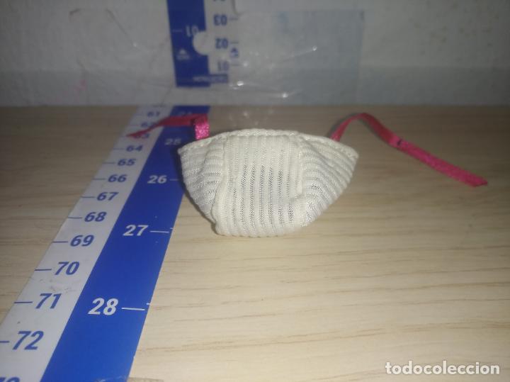 Vestidos mu&ntilde;ecas espa&ntilde;olas: Gorro para mu&ntilde;eca bebe - Foto 3