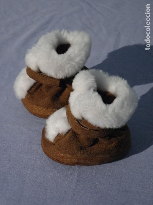 Vestidos mu&ntilde;ecas espa&ntilde;olas: Botas de nieve para mu&ntilde;ecas - Foto 1