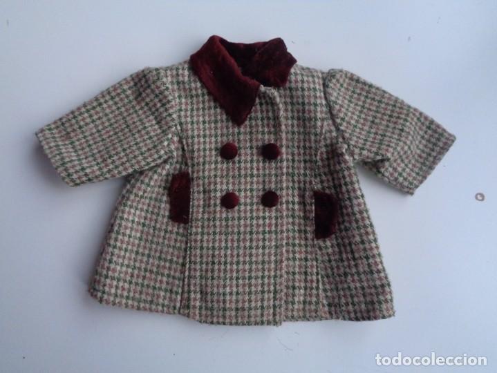 Vestidos mu&ntilde;ecas espa&ntilde;olas: ABRIGO PARA MU&Ntilde;ECO DE TOYSE - Foto 1