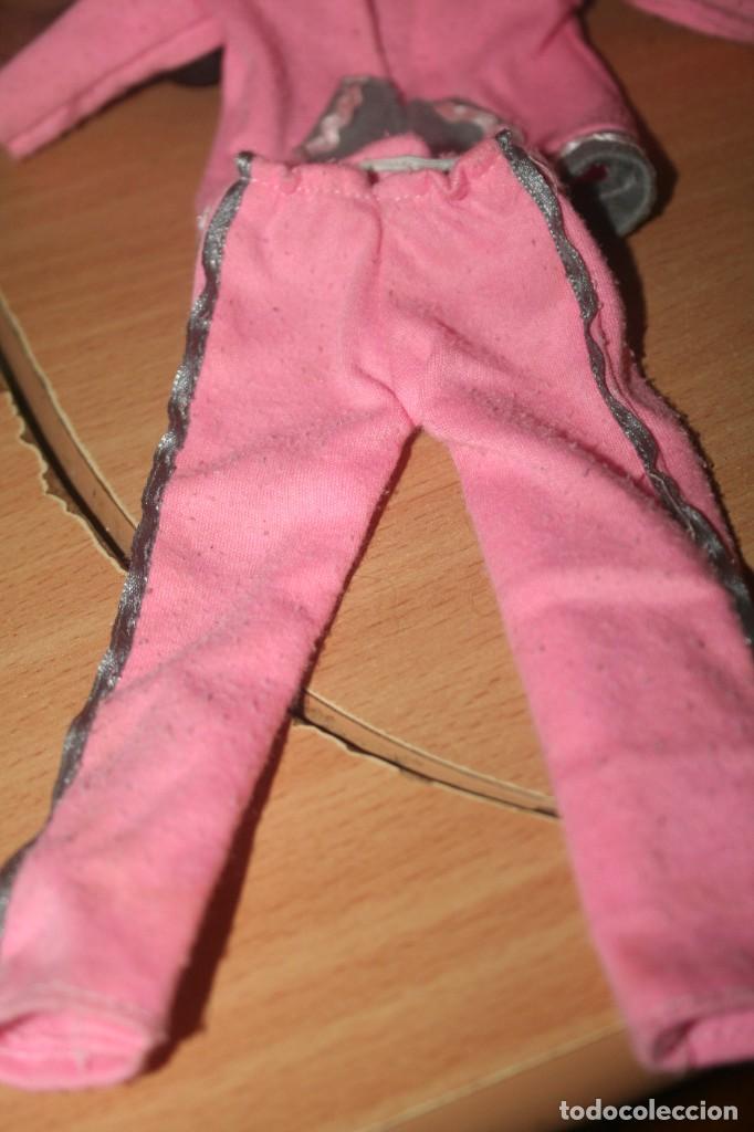 Vestidos mu&ntilde;ecas espa&ntilde;olas: chandal para mu&ntilde;eca tipo barbie - Foto 2