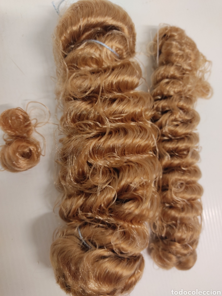 Vestidos mu&ntilde;ecas espa&ntilde;olas: Cabello para mu&ntilde;eca rubio dorado - Foto 2