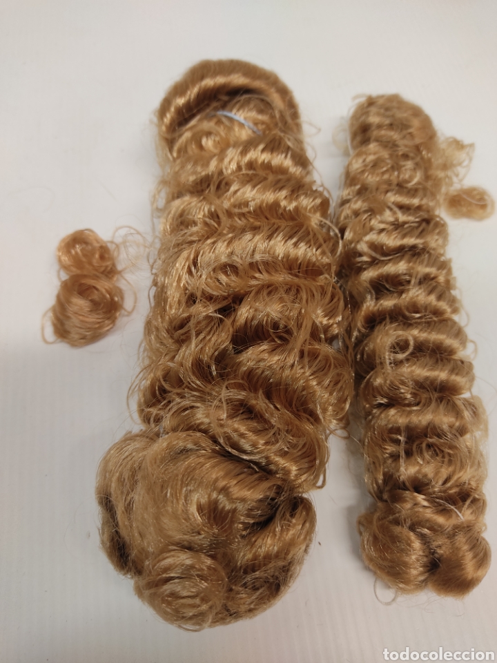 Vestidos mu&ntilde;ecas espa&ntilde;olas: Cabello para mu&ntilde;eca rubio dorado - Foto 1
