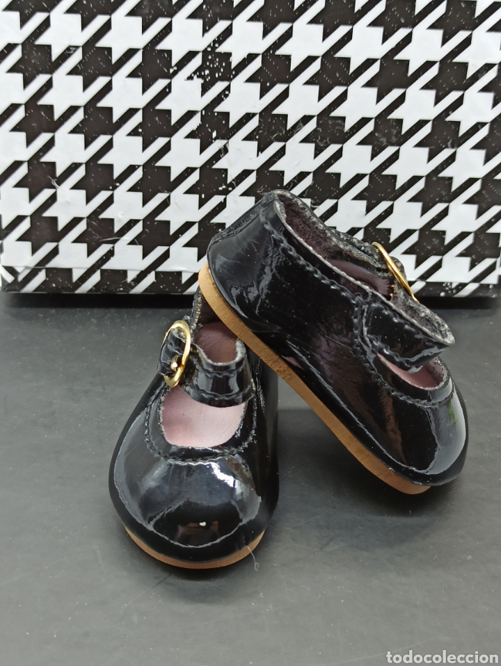 Vestidos mu&ntilde;ecas espa&ntilde;olas: Zapatos para Nancy - Foto 1