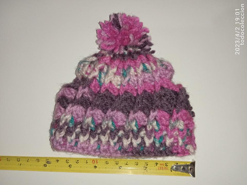 Vestidos mu&ntilde;ecas espa&ntilde;olas: Gorro para mu&ntilde;eca tama&ntilde;o nenuco - Foto 1