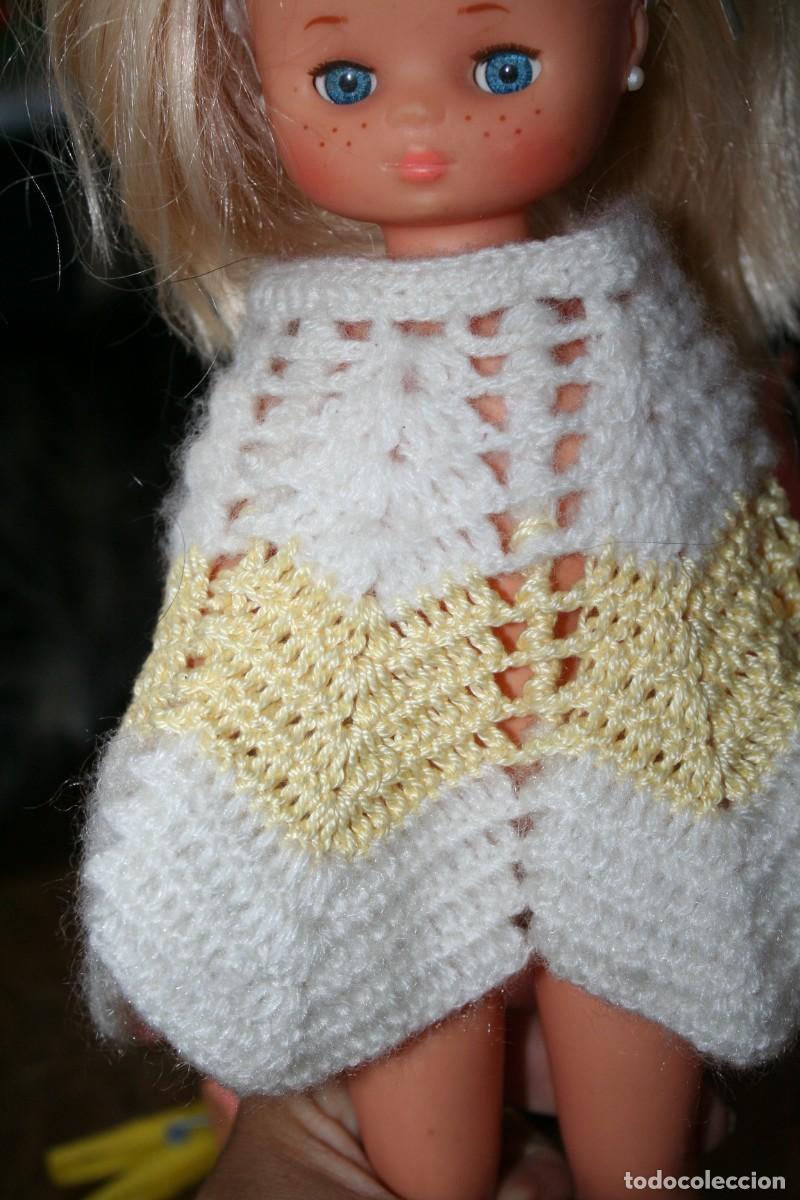 Vestidos mu&ntilde;ecas espa&ntilde;olas: poncho valido mu&ntilde;eca lesly - Foto 1