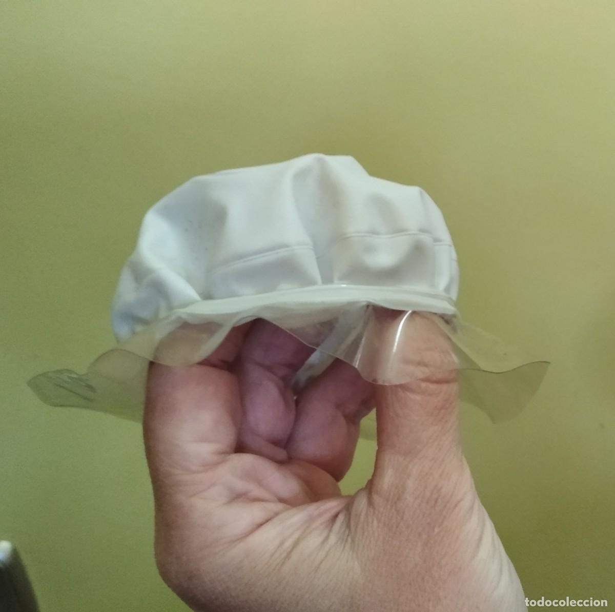 Vestidos mu&ntilde;ecas espa&ntilde;olas: Gorro impermeable de mu&ntilde;eca, tipo campestre - Foto 1
