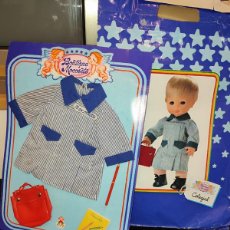 Vestiti Bambole Spagnole: TRAJE BABY MOCOSETE COLEGIAL BOUTIQUE MOCOSETE DE TOYSE Y MUÑECO RECORTABLE/ VER FOTOS ESTADO