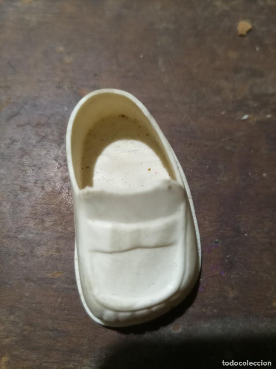 Vestidos mu&ntilde;ecas espa&ntilde;olas: Zapato original mu&ntilde;eca lesly - Foto 1
