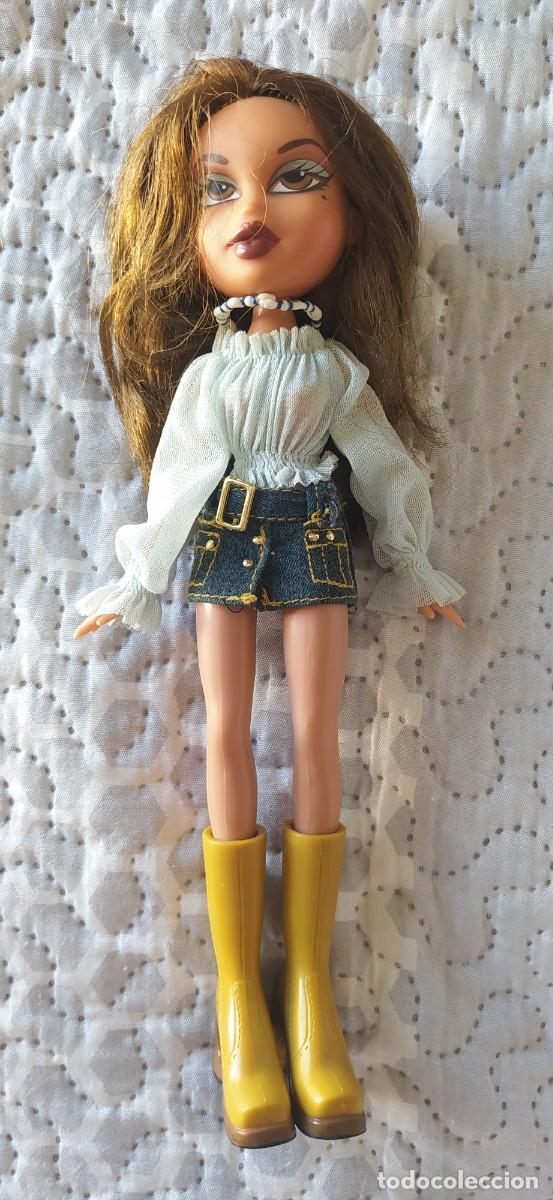 Vestidos mu&ntilde;ecas espa&ntilde;olas: MU&Ntilde;ECA BRATZ MGA 2001 - Foto 1