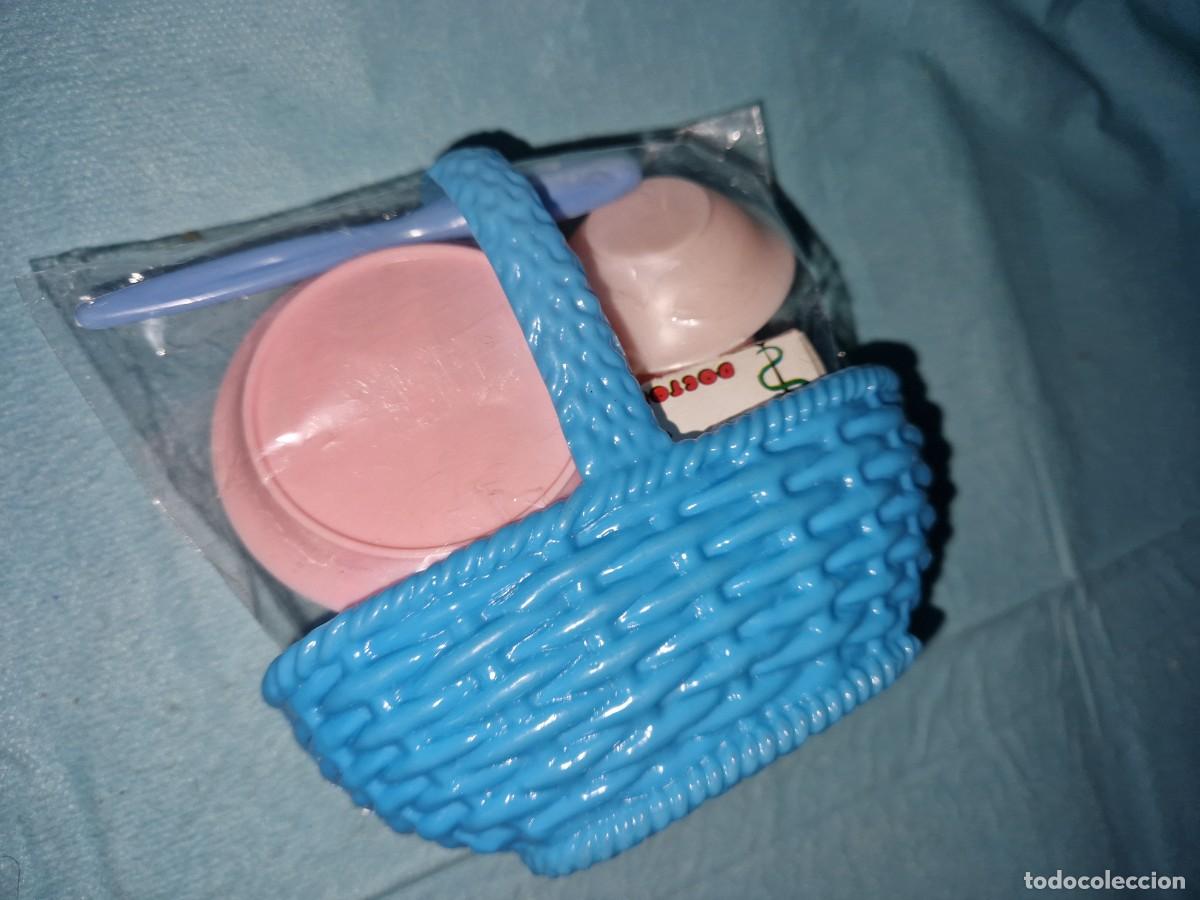 Vestidos mu&ntilde;ecas espa&ntilde;olas: CANASTILLA CON ACCESORIOS BEBE MU&Ntilde;ECA - Foto 4