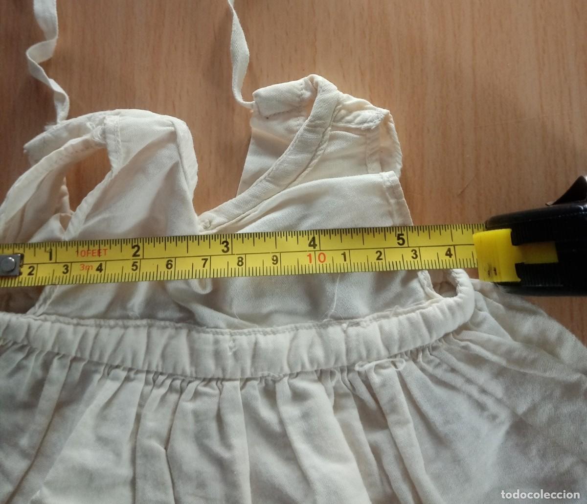 Vestidos mu&ntilde;ecas espa&ntilde;olas: Vestidito blanco para mu&ntilde;eca. - Foto 4