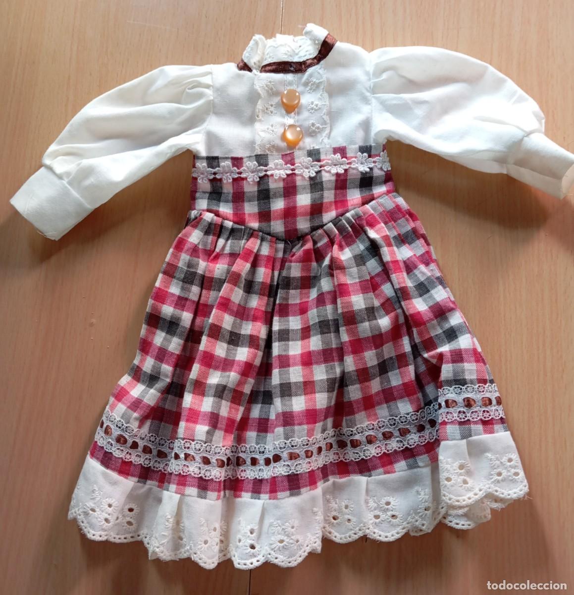 Vestidos mu&ntilde;ecas espa&ntilde;olas: Vestidito para mu&ntilde;eca. - Foto 1